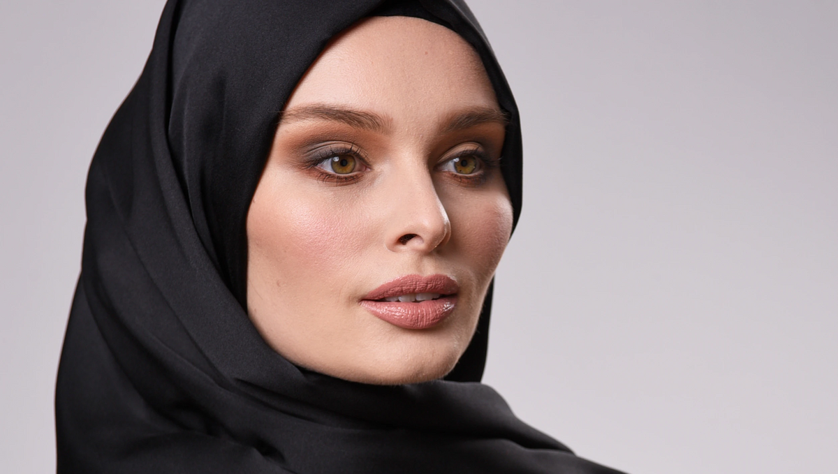 Five Most Common Types of Hijab Fabrics